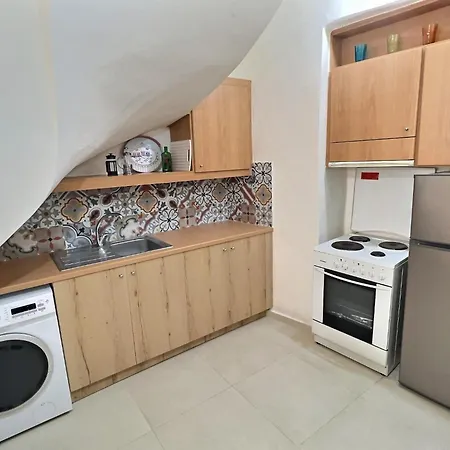 Old Town & Office, 300mbps Wifi Apartment *